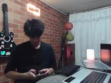 Kurtt_ Chaturbate stream image from March 11, 2026