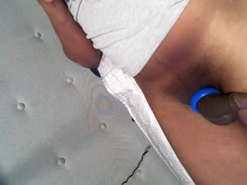 Regginetihw Chaturbate stream image from March 11, 2026