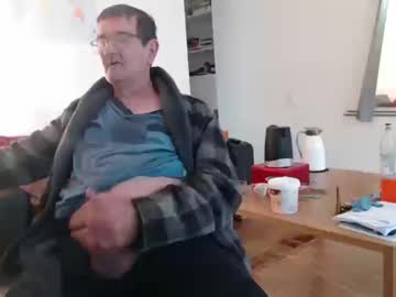Silvioausluzernch2 Chaturbate stream image from March 11, 2026