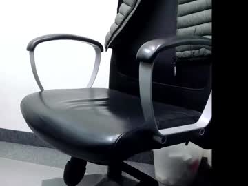 Officelush Chaturbate stream image from March 11, 2026