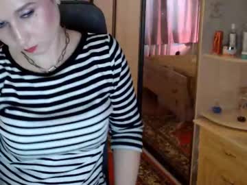 Classyinna Chaturbate stream image from March 11, 2026