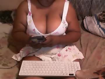 Munniegalz1 Chaturbate stream image from March 11, 2026