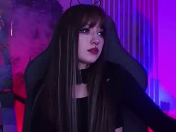 Lii_Luu Chaturbate stream image from March 11, 2026