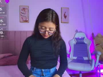 Zoow_Bluussh Chaturbate stream image from March 11, 2026