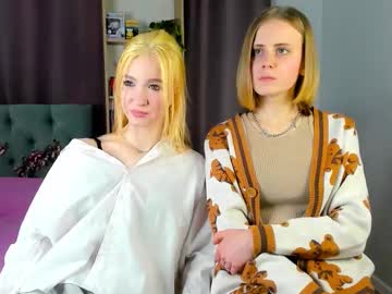 Ohpeliadark Chaturbate stream image from March 11, 2026