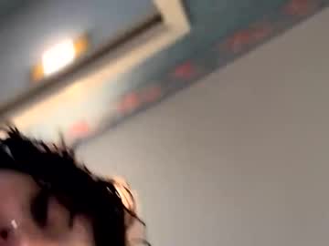 Rayvenveil Chaturbate stream image from March 11, 2026