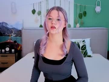 Lunariafox Chaturbate stream image from March 11, 2026