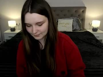 Magicpeachhs Chaturbate stream image from March 11, 2026