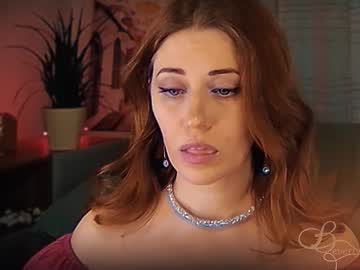 Missbeverlymills Chaturbate stream image from March 11, 2026