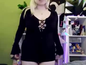 Popkaeja Chaturbate stream image from March 11, 2026