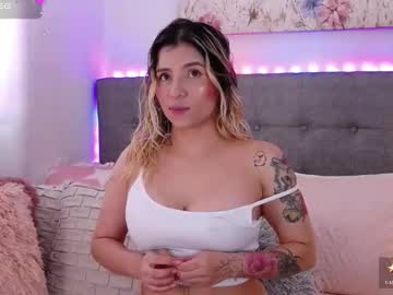 Anntonellalee Chaturbate stream image from March 11, 2026