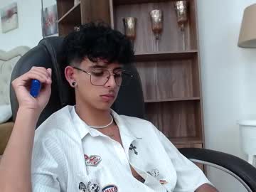Andyxibrat Chaturbate stream image from March 11, 2026
