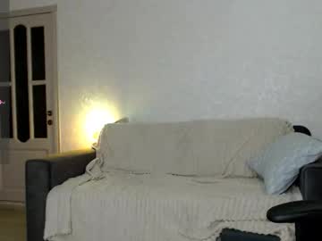 Isabelswan Chaturbate stream image from March 11, 2026