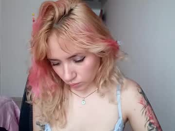 Dollvexia_ Chaturbate stream image from March 11, 2026