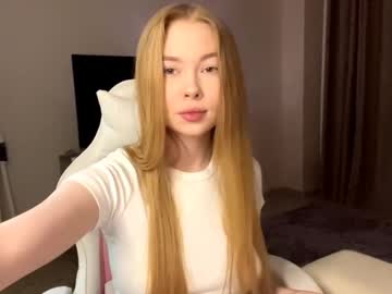 Foxyenchantress Chaturbate stream image from March 11, 2026