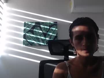 Liiz5 Chaturbate stream image from March 11, 2026
