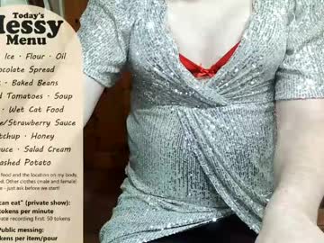 Messyxdresser Chaturbate stream image from March 11, 2026