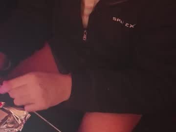 Pouick36 Chaturbate stream image from March 11, 2026