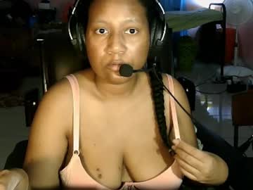 Eirondra_Valeen Chaturbate stream image from March 12, 2026