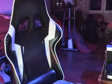 Luckydrakex Chaturbate stream image from March 12, 2026