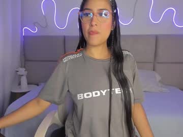 Abriill_2 Chaturbate stream image from March 12, 2026
