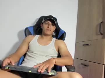 Dorman_Boy Chaturbate stream image from March 12, 2026
