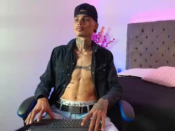 Mikke_Tattoo Chaturbate stream image from March 12, 2026