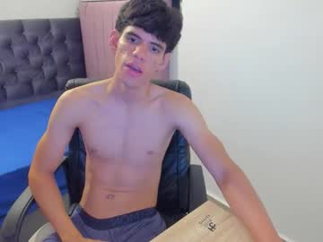 Josy_11 Chaturbate stream image from March 12, 2026