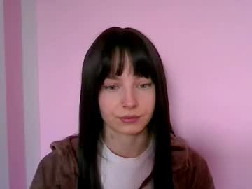 Noemilou Chaturbate stream image from March 12, 2026