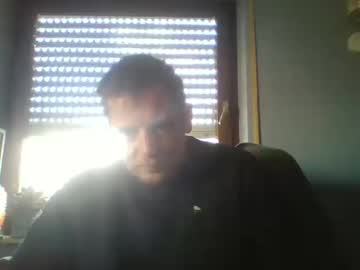Blonde32m Chaturbate stream image from March 12, 2026