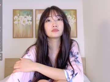 Pinkyblooom Chaturbate stream image from March 12, 2026