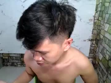 Ur_Frizzy Chaturbate stream image from March 12, 2026