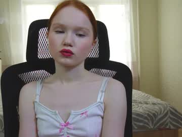 Nellie_Baby Chaturbate stream image from March 12, 2026
