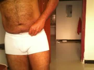 Me_Hai12 Chaturbate stream image from March 12, 2026