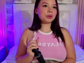 Cloey_Bentley Chaturbate stream image from March 12, 2026