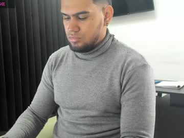 Aaronhunter__ Chaturbate stream image from March 12, 2026