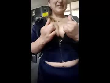 Ivette3009 Chaturbate stream image from March 12, 2026