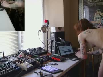 Savagewaves Chaturbate stream image from March 12, 2026