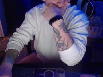 Tattedhub05 Chaturbate stream image from March 12, 2026