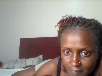 Summerdew Chaturbate stream image from March 12, 2026