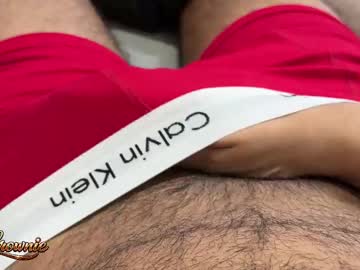Hungbrownie Chaturbate stream image from March 12, 2026