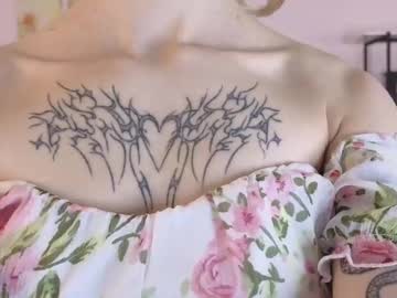 Karoline__Whitee Chaturbate stream image from March 12, 2026