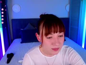 Maddygarcia Chaturbate stream image from March 12, 2026