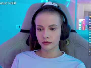 Hustleebabyy_Vikki Chaturbate stream image from March 13, 2026