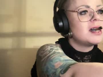 The_Arctic_Beaty Chaturbate stream image from March 13, 2026