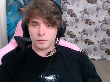 Dmitryromanov Chaturbate stream image from March 13, 2026