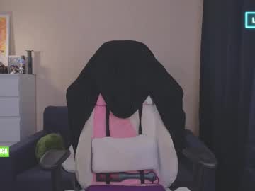 Creammeow Chaturbate stream image from March 13, 2026