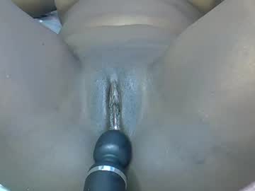 Frumbyi Chaturbate stream image from March 13, 2026