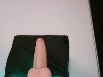 Felixxxxmore Chaturbate stream image from March 13, 2026