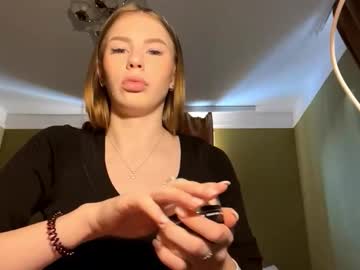 Inezkrupinsky Chaturbate stream image from March 13, 2026